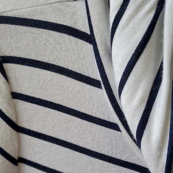 Lily Pulitzer Striped Hooded Dress with Pockets - Picture 10 of 13